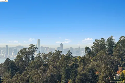 $1,795,000 | 8210 Skyline Boulevard, Oakland, CA 94611