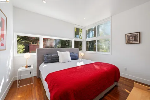 $1,795,000 | 8210 Skyline Boulevard, Oakland, CA 94611
