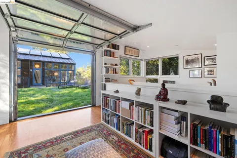 $1,795,000 | 8210 Skyline Boulevard, Oakland, CA 94611