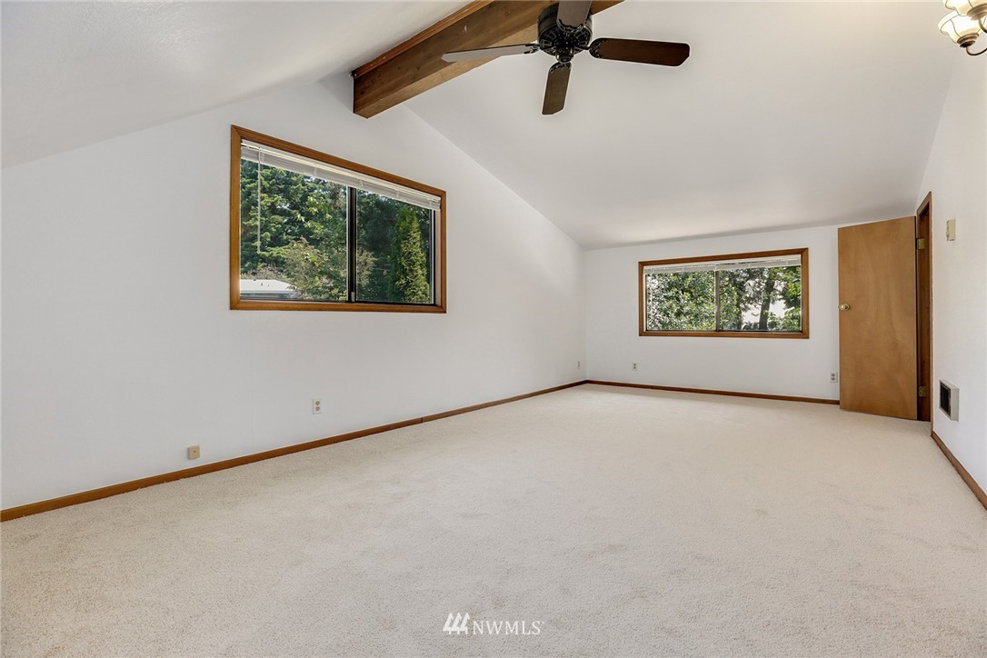 19810 97th Avenue South Renton, WA 98055 - Photo 15 of 24