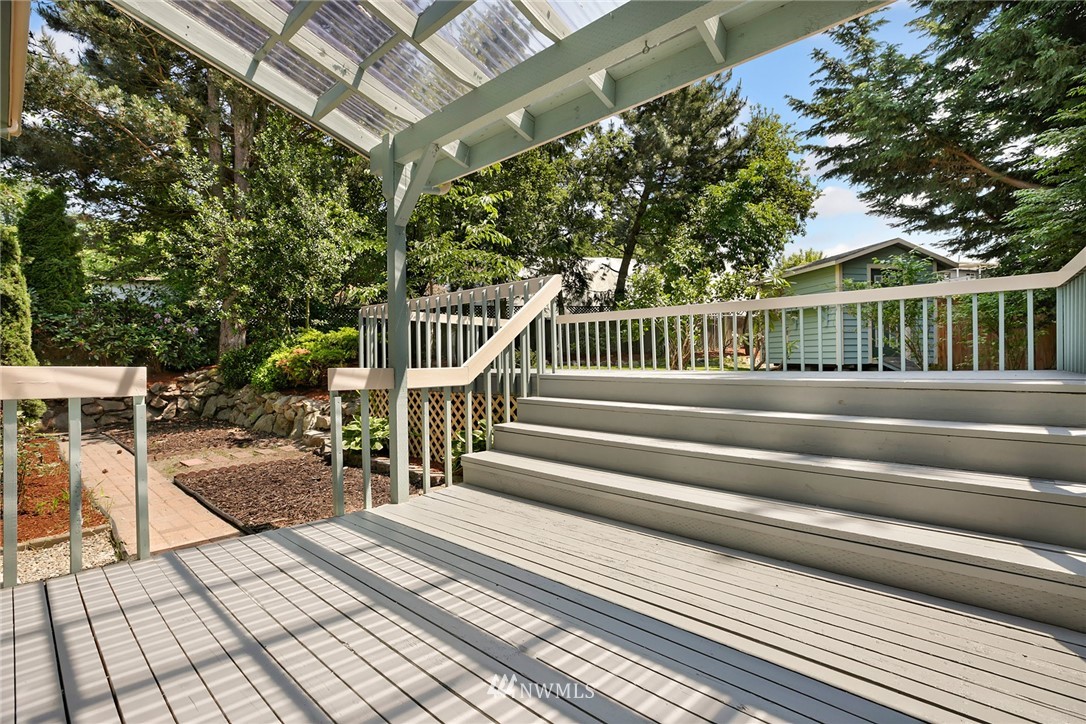 19810 97th Avenue South Renton, WA 98055 - Photo 19 of 24