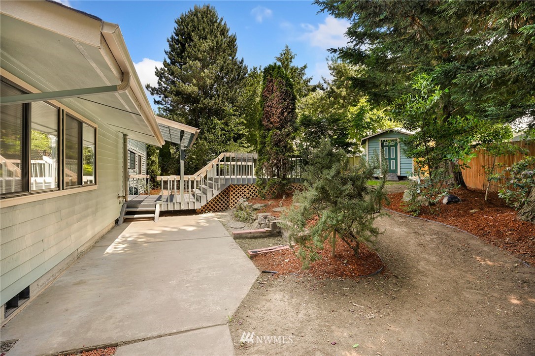 19810 97th Avenue South Renton, WA 98055 - Photo 23 of 24