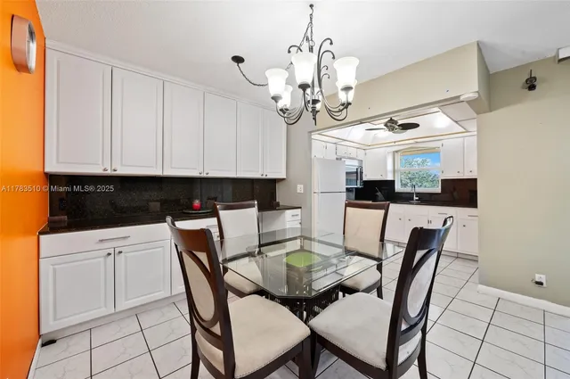 $129,000 | 5300 Washington Street, Unit G323, Hollywood, FL 33021