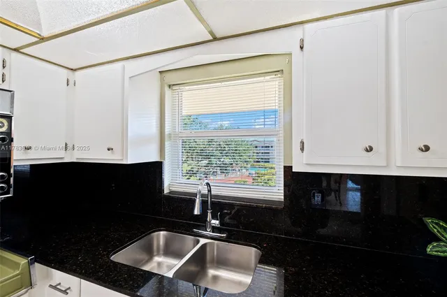 $129,000 | 5300 Washington Street, Unit G323, Hollywood, FL 33021