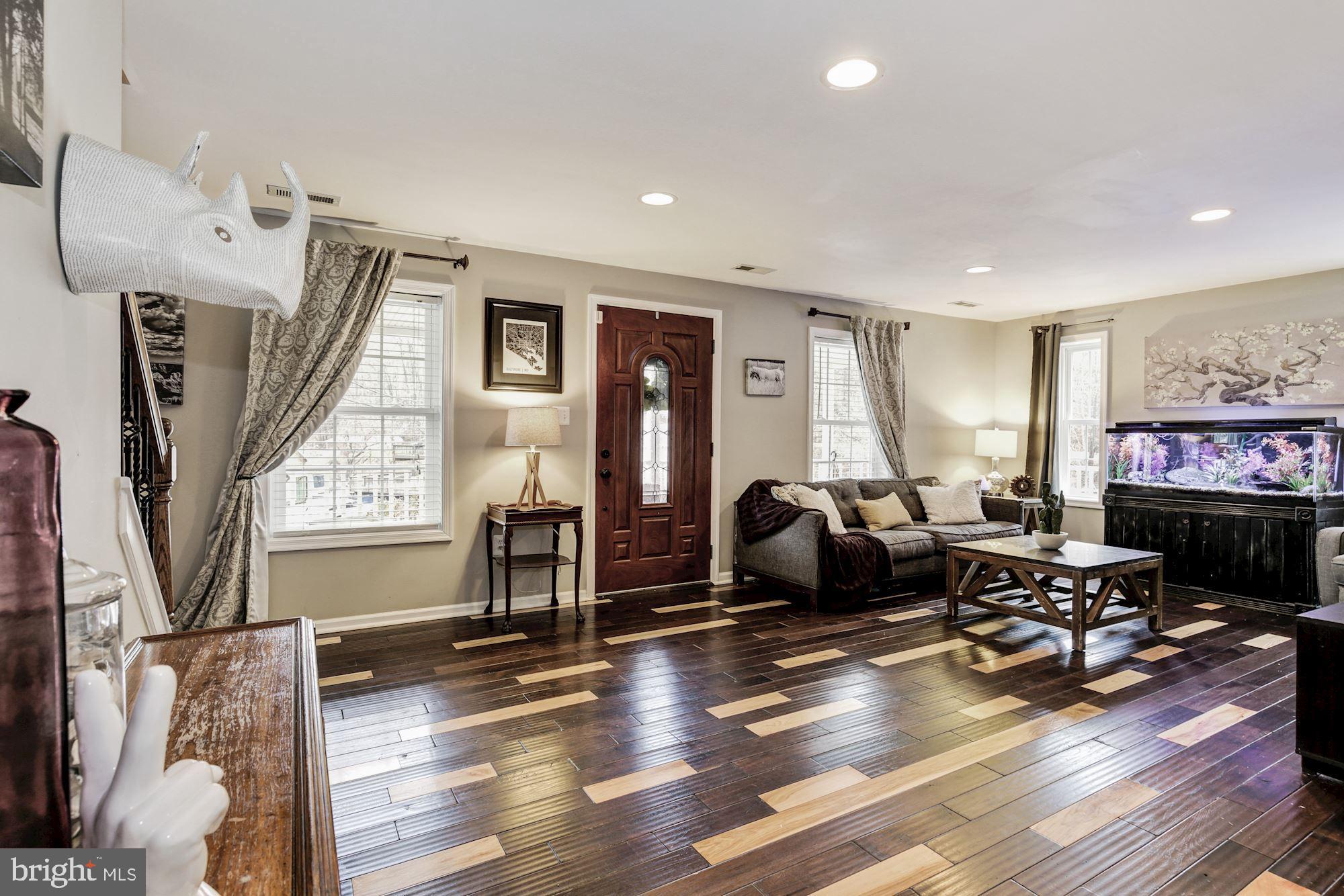 2820 Patapsco Road Finksburg, MD 21048 - Photo 3 of 49 Living Room