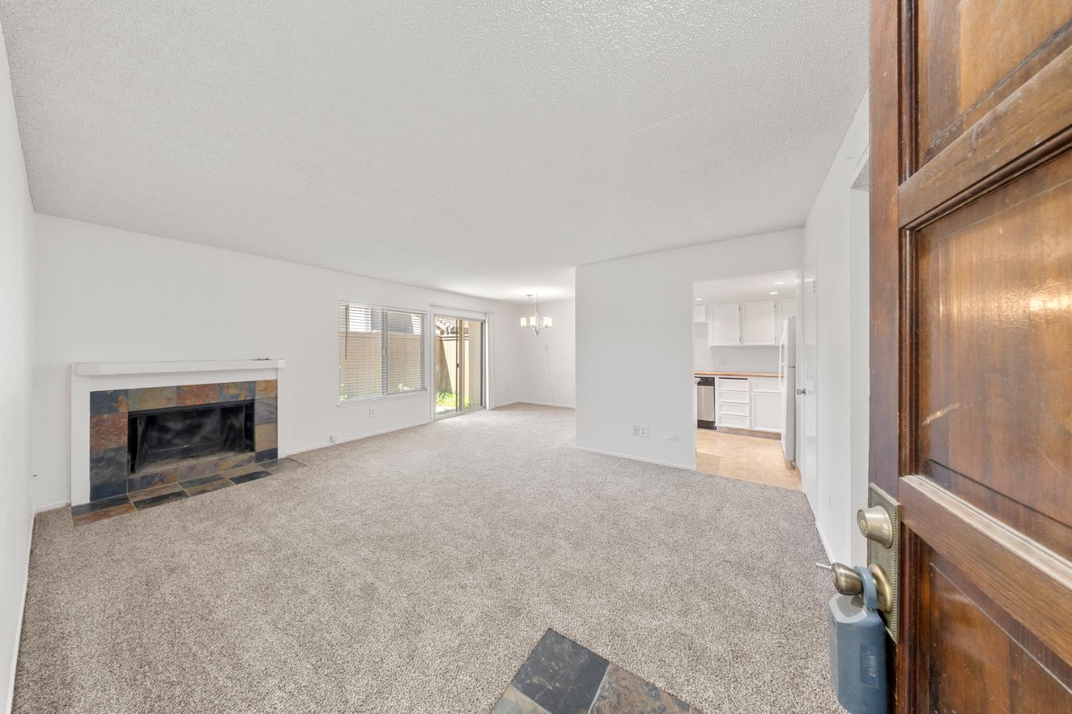 3701 Colonial Drive, Unit 89 Modesto, CA 95356 - Photo 3 of 51