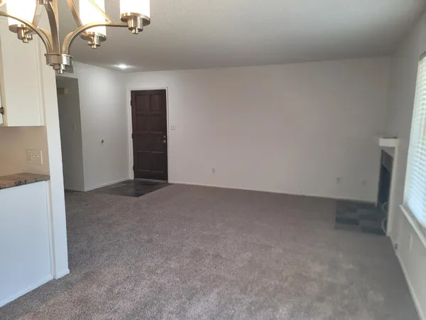 $189,000 | 3701 Colonial Drive, Unit 89, Modesto, CA 95356