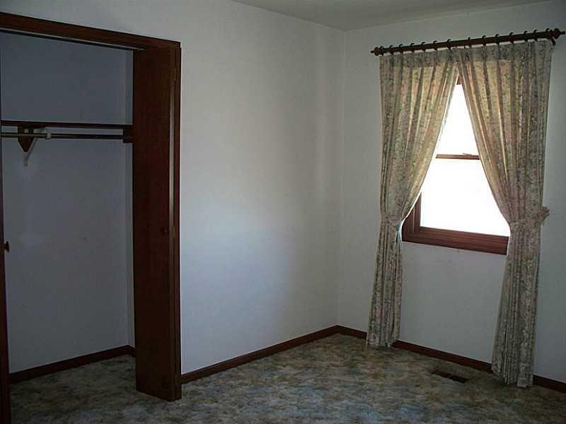 29598 West Ditch Road Kempton, IN 46049 - Photo 11 of 16 Gallery Image 11