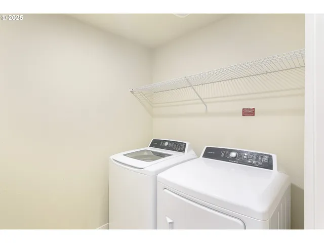 $350,000 | 16449 Northwest Chadwick Way, Unit 201, Portland, OR 97229