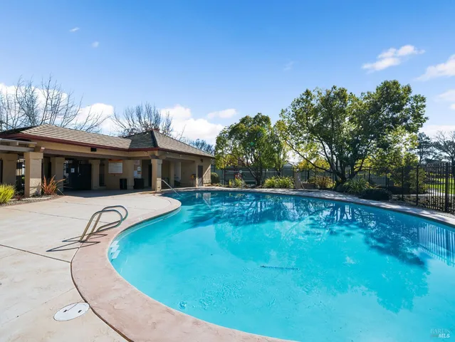 $1,865,000 | 416 Troon Drive, Napa, CA 94558