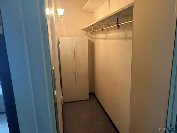 $1,600 | 186 Peppertree Drive, Amherst, NY 14228