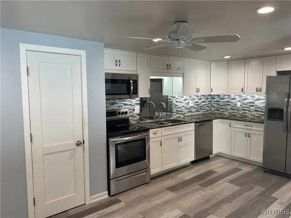 $1,600 | 186 Peppertree Drive, Amherst, NY 14228