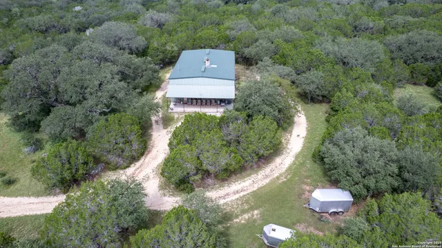 $1,499,000 | 4983 Ranch Road 1051, Uvalde, TX 78801