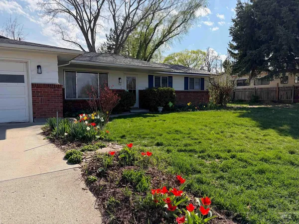 $485,900 | 711 West Elm Street, Caldwell, ID 83605