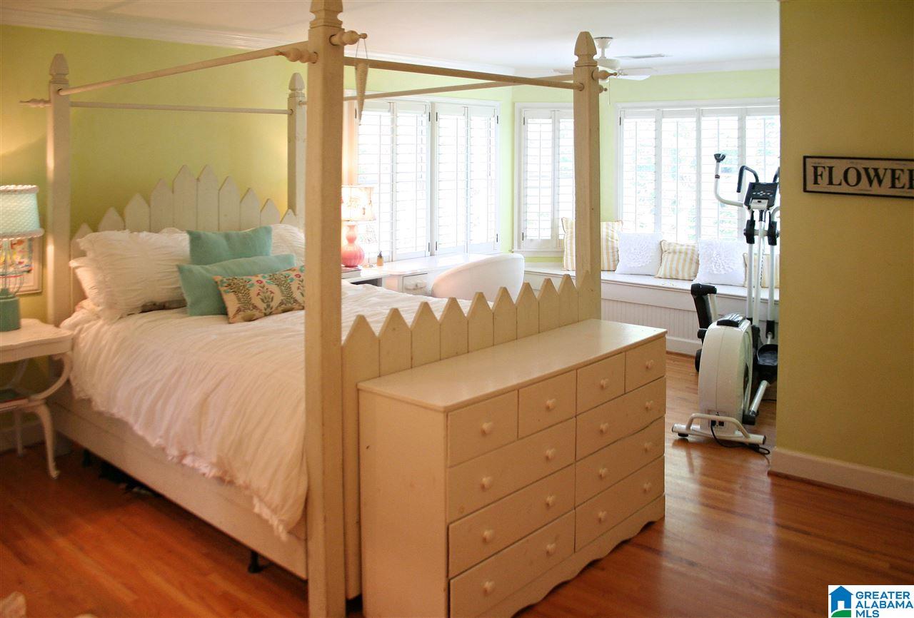 283 Shades Crest Road Birmingham, AL 35226 - Photo 16 of 44