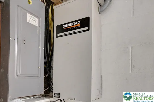 $459,900 | 913 Constitution Avenue, Pen Argyl, PA 18072