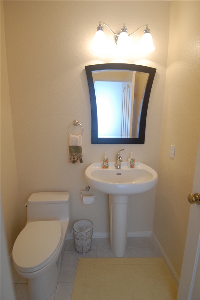 1816 Orchard Wood Road Encinitas, CA 92024 - Photo 11 of 25