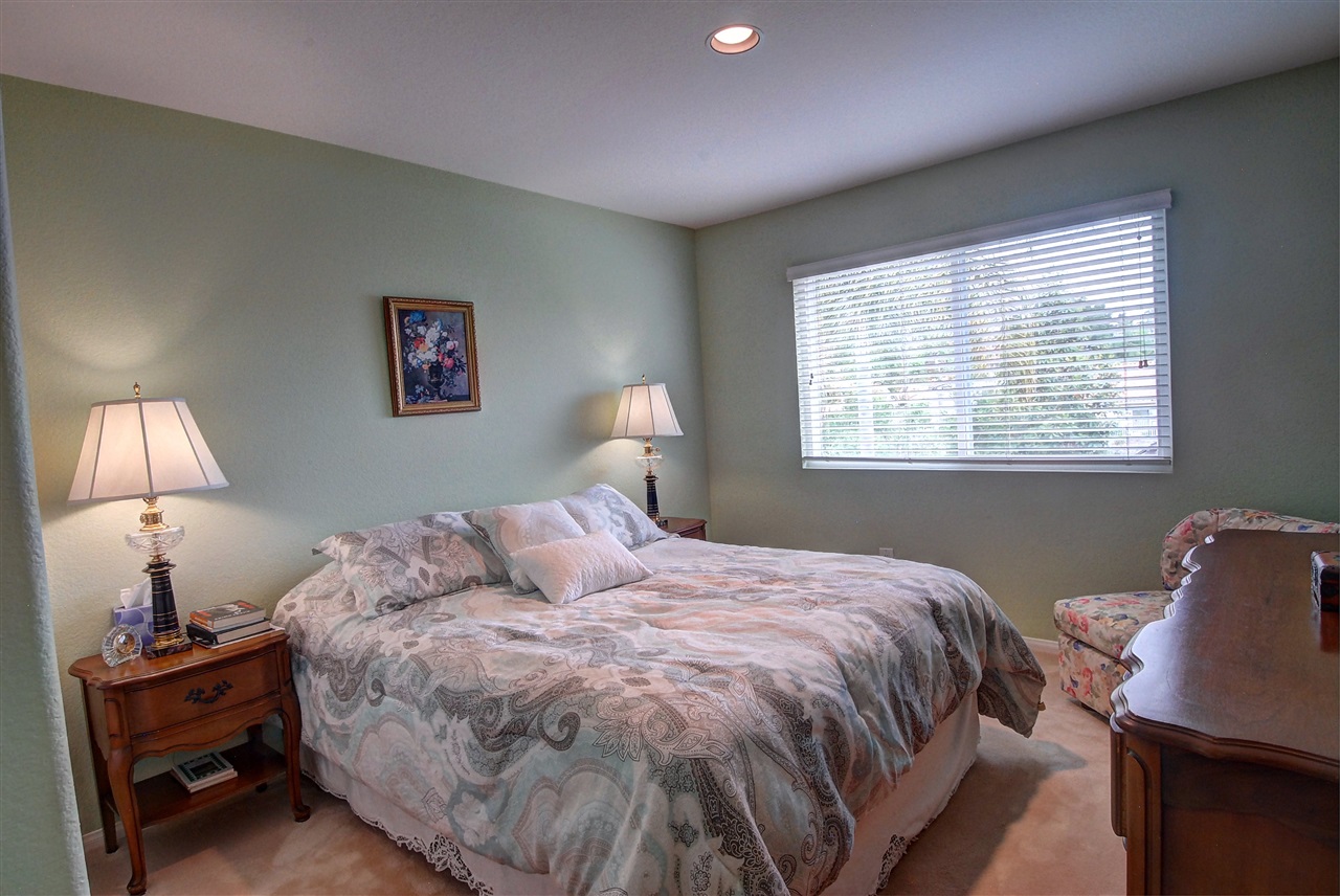 1816 Orchard Wood Road Encinitas, CA 92024 - Photo 21 of 25