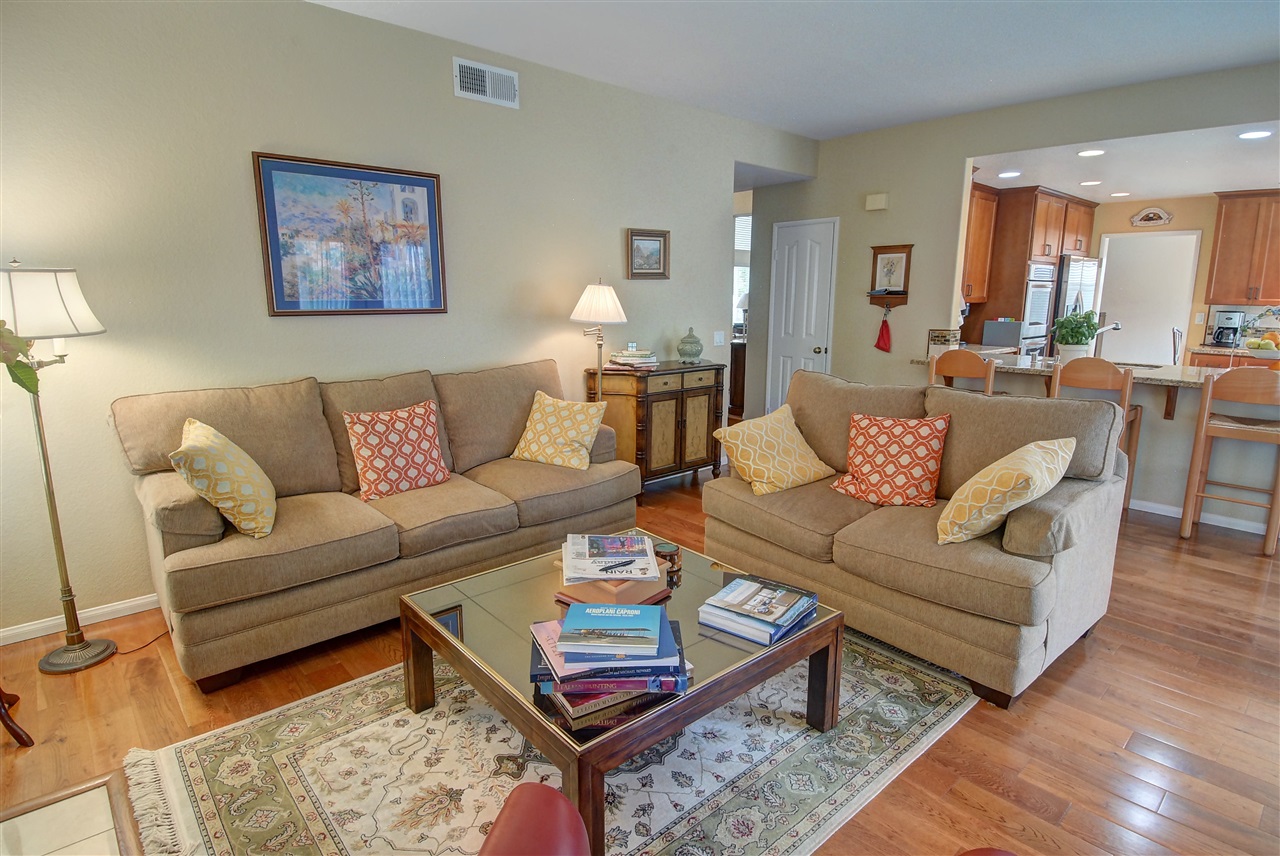 1816 Orchard Wood Road Encinitas, CA 92024 - Photo 6 of 25