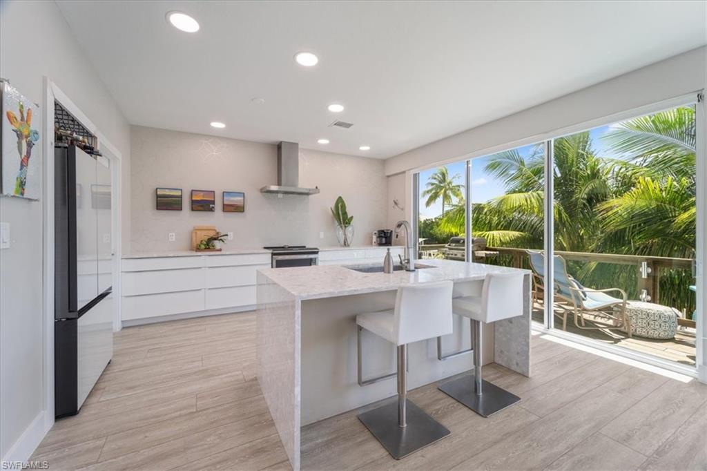 1282 Venetian Way Naples, FL 34110 - Photo 16 of 50