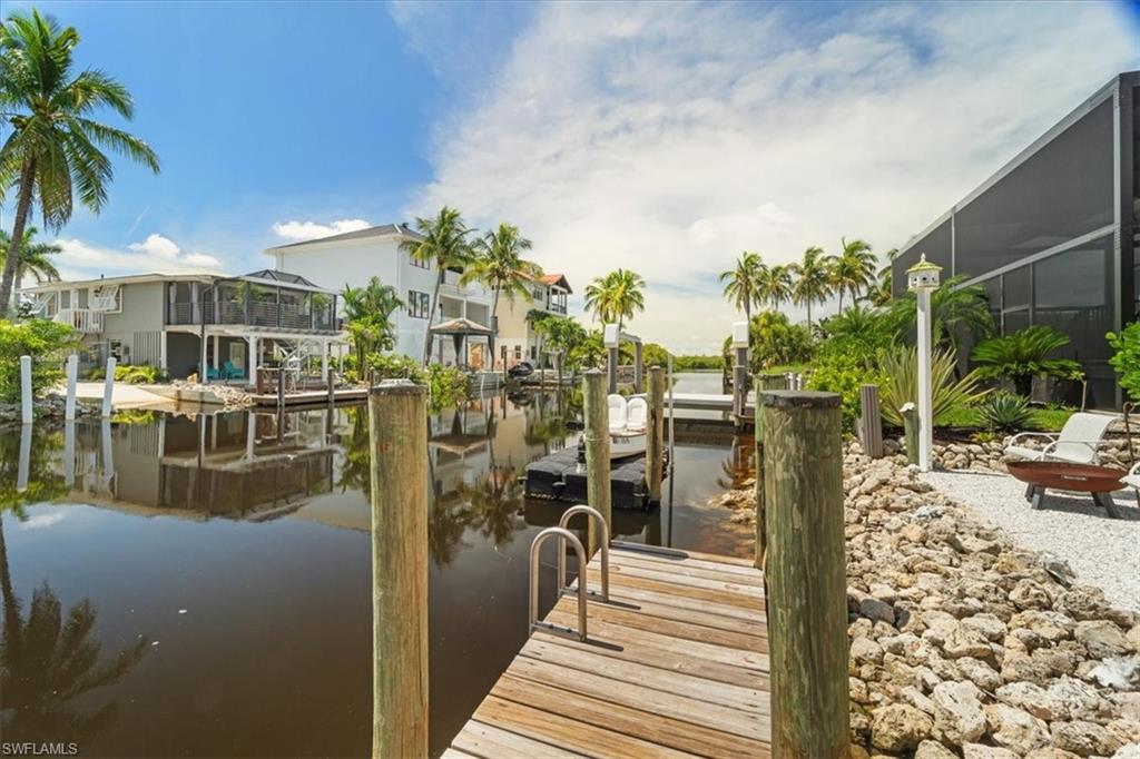 1282 Venetian Way Naples, FL 34110 - Photo 44 of 50
