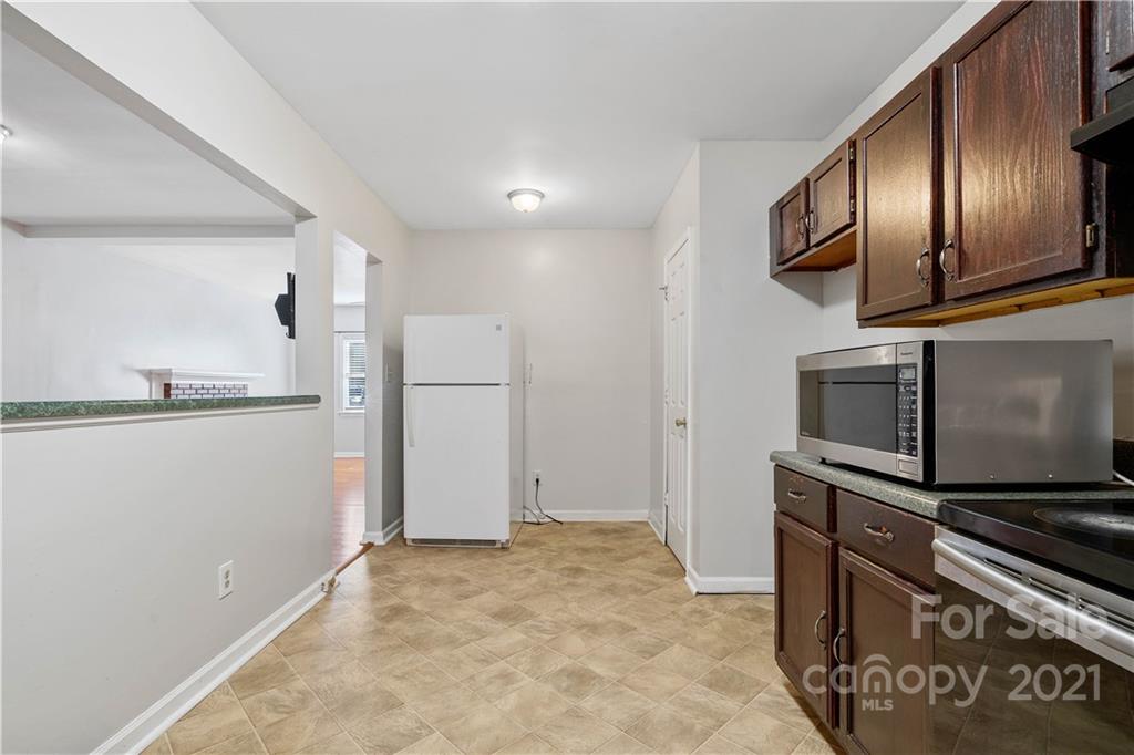 7214 Tuckaseegee Road Charlotte, NC 28214 - Photo 8 of 36 Gallery Image 8