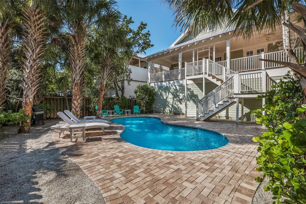 315 Pine Avenue, Unit R Anna Maria, FL 34216 - Photo 1 of 1 Gallery Image 1