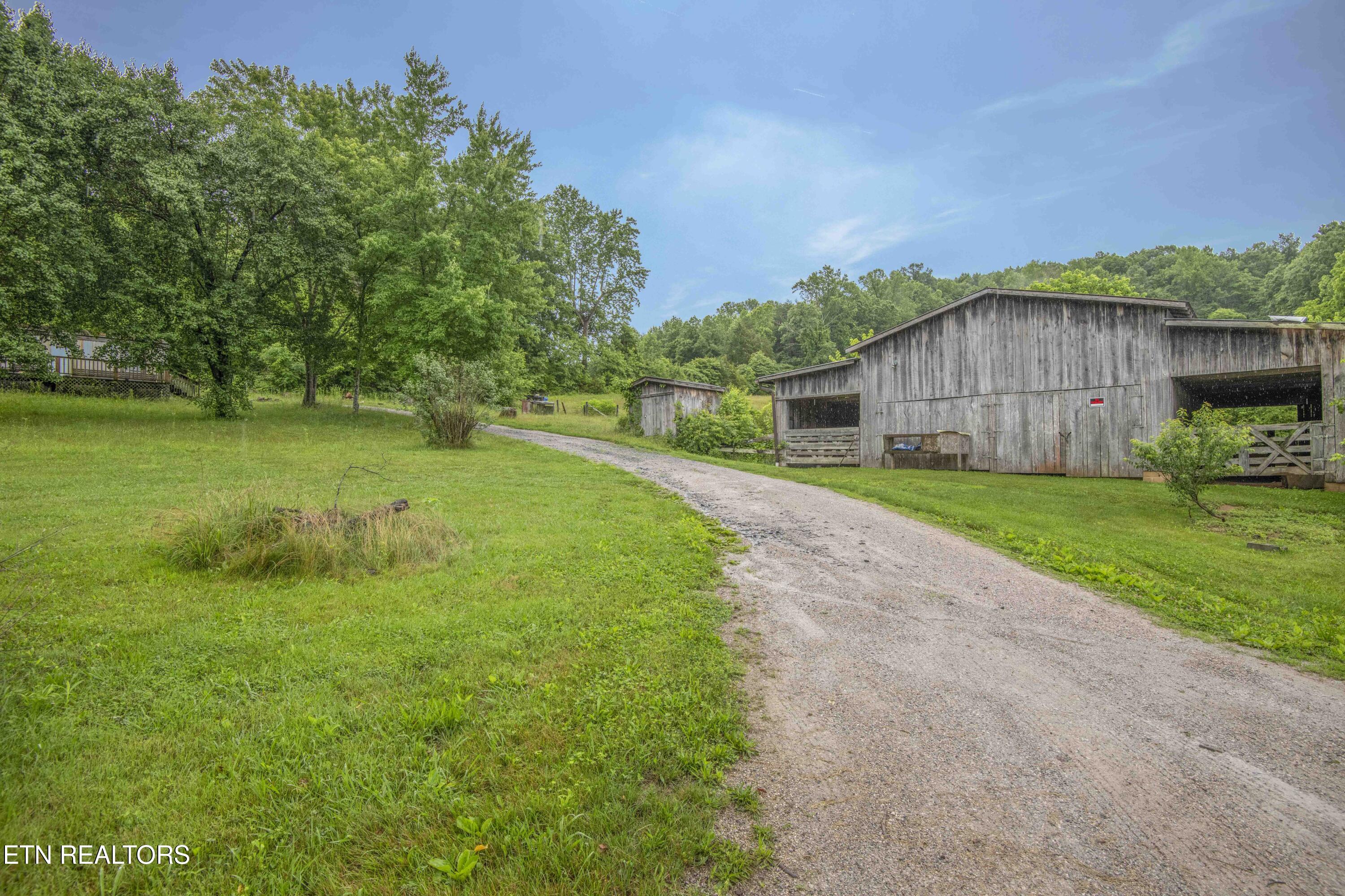555 Little Valley Road Maynardville, TN 37807 - Photo 34 of 44 99590D0D-F4F3-4A94-9ECF-BCCDE536ED6E