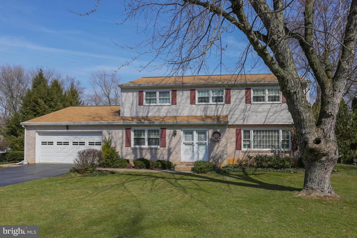 1024 Tracy Road Lancaster, PA 17601 - Photo 1 of 27