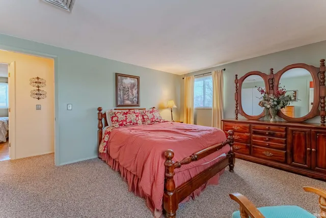 $269,900 | 945 Sunset Drive, Wabash, IN 46992