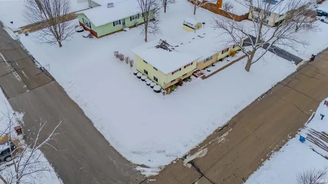 $269,900 | 945 Sunset Drive, Wabash, IN 46992