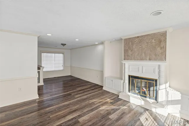 $165,000 | 1101 St Patrick Boulevard, Cahokia, IL 62206