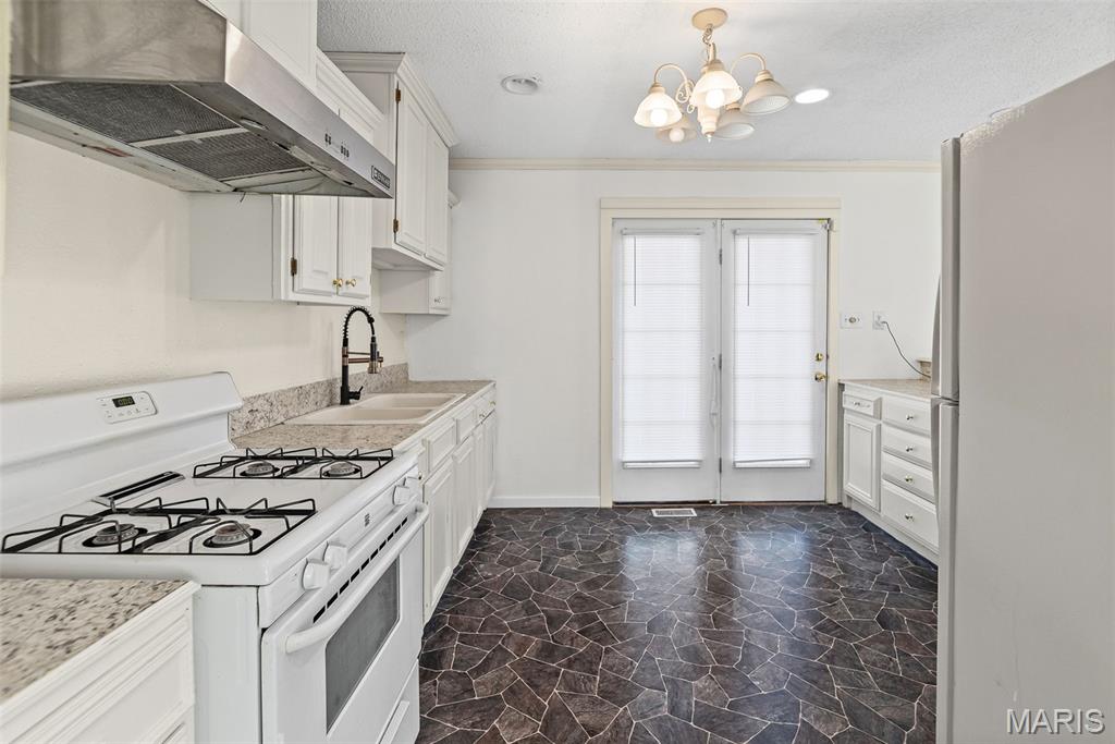 1101 St Patrick Boulevard Cahokia, IL 62206 - Photo 9 of 38