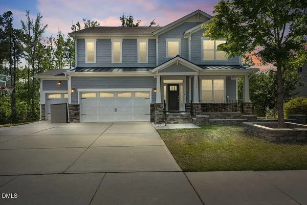 $825,000 | 1928 Kateland Court, Apex, NC 27502