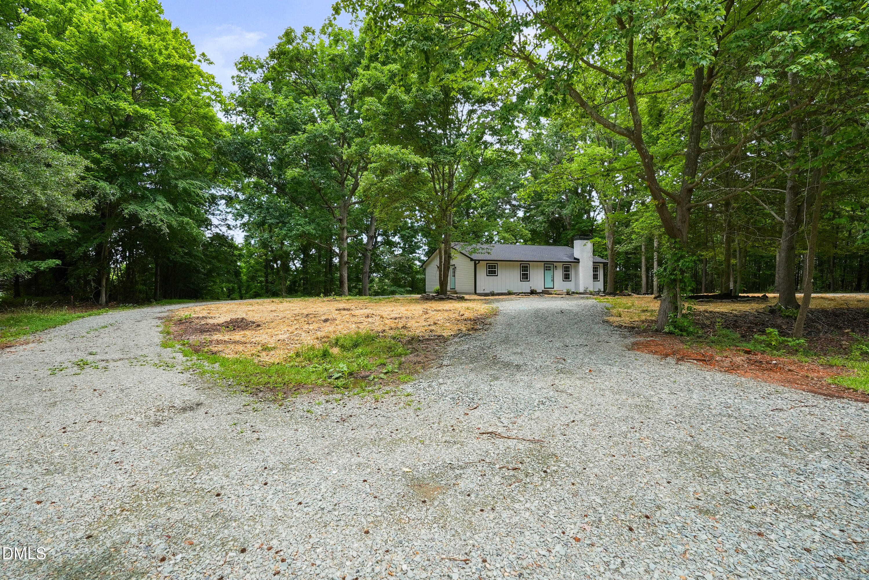 1007 McNeill Road Sanford, NC 27330 - Photo 2 of 47