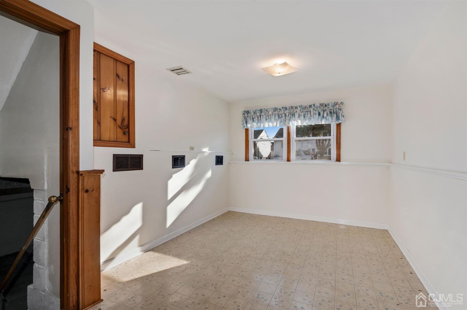 1092 Elker Road Union, NJ 07083 - Photo 14 of 25 Gallery Image 14