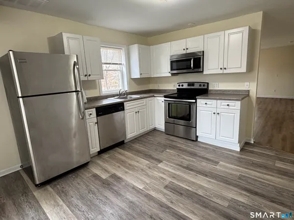 $2,500 | 61 Scotland Avenue, Unit NORTH, Madison, CT 06443