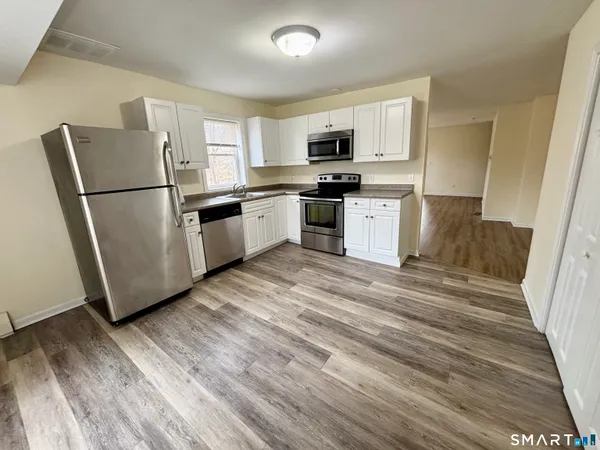 $2,500 | 61 Scotland Avenue, Unit NORTH, Madison, CT 06443