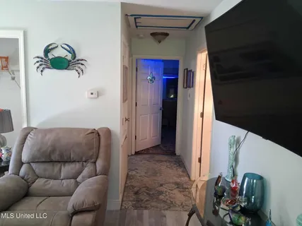 $400,000 | 9035 Pine Drive, Bay St. Louis, MS 39520