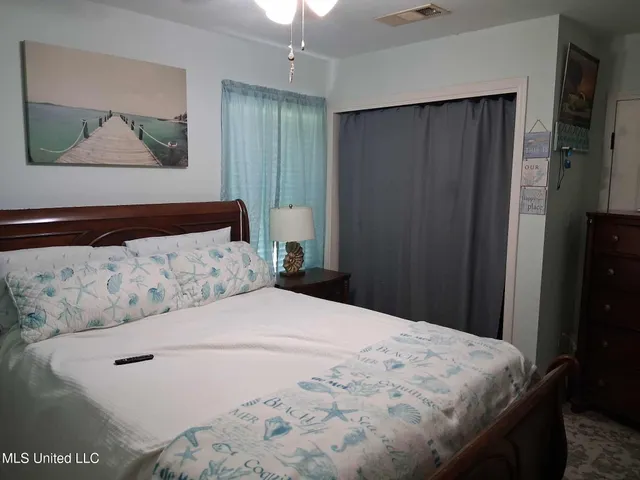 $400,000 | 9035 Pine Drive, Bay St. Louis, MS 39520