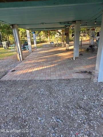 $400,000 | 9035 Pine Drive, Bay St. Louis, MS 39520