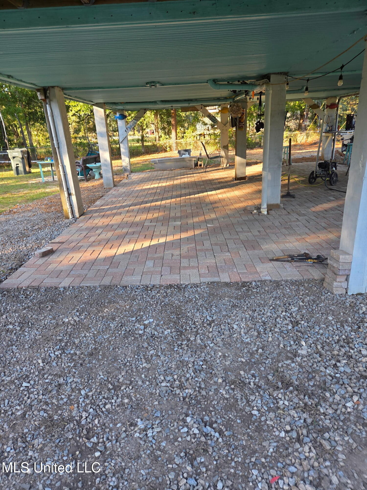 9035 Pine Drive Bay St. Louis, MS 39520 - Photo 20 of 47 6967594607183694152