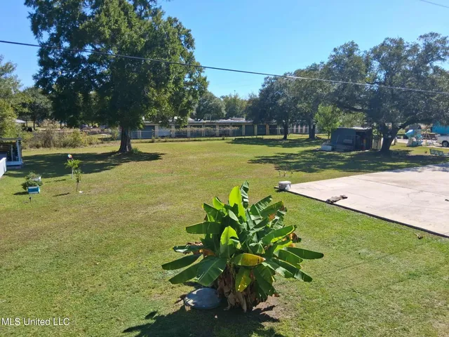 $400,000 | 9035 Pine Drive, Bay St. Louis, MS 39520