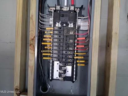 $400,000 | 9035 Pine Drive, Bay St. Louis, MS 39520