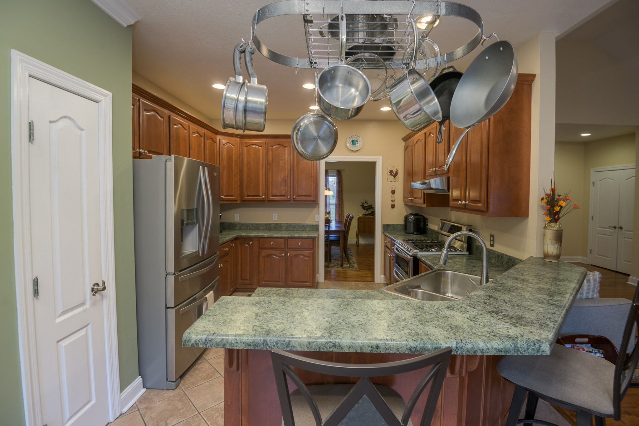 1989 Cook Road Tullahoma, TN 37388 - Photo 12 of 48 Gallery Image 12