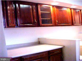10 Vernon Road Havertown, PA 19083 - Photo 4 of 6 Gallery Image 4