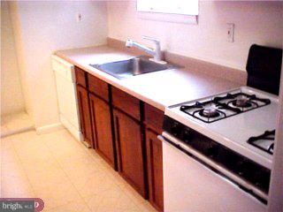 10 Vernon Road Havertown, PA 19083 - Photo 5 of 6 Gallery Image 5
