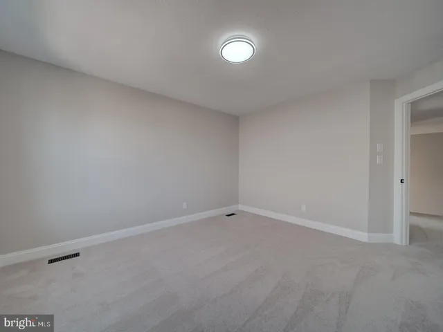 $3,990 | 800 Pine Creek Way, Abingdon, MD 21009