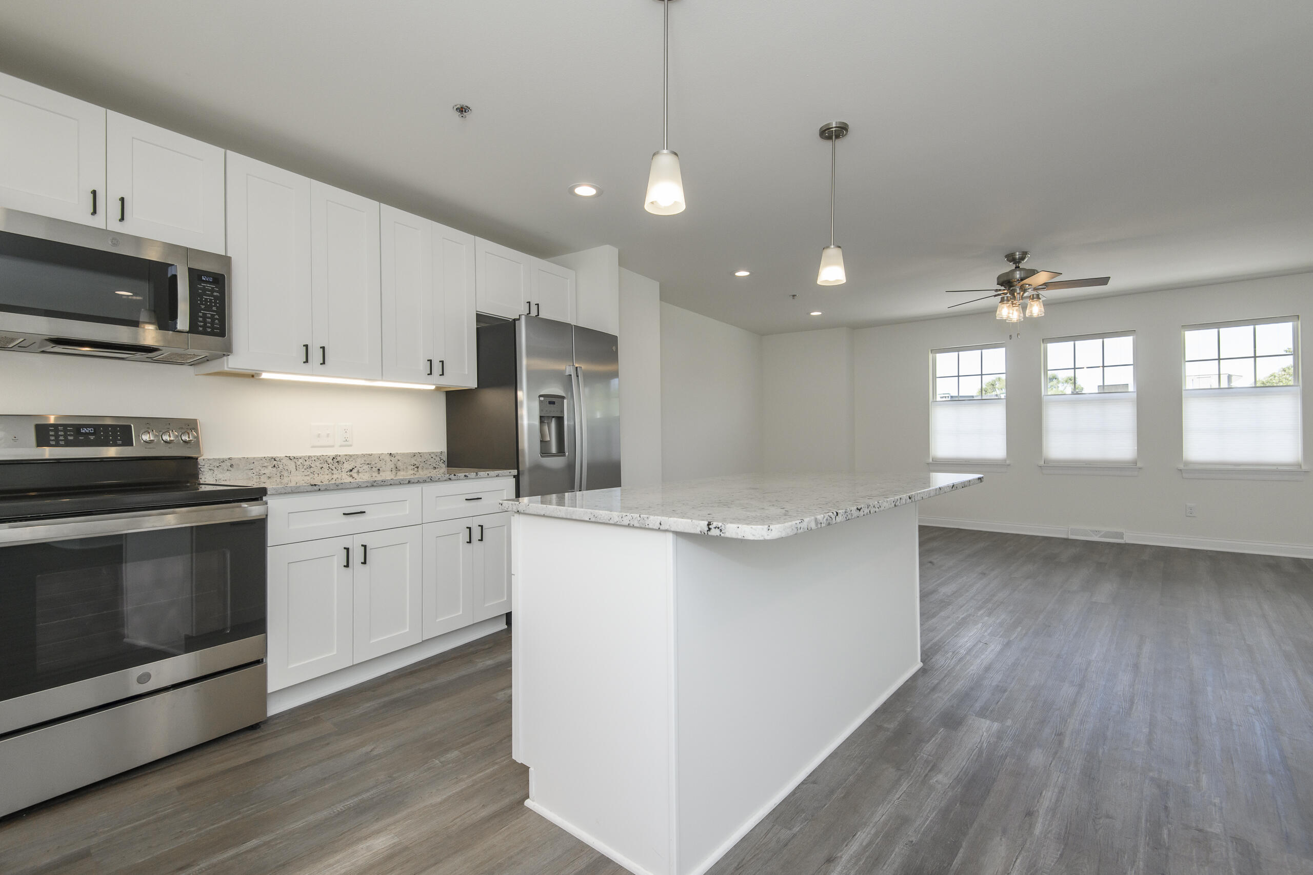 205 Fox Street Mukwonago, WI 53149 - Photo 13 of 51 Grand Ave-18