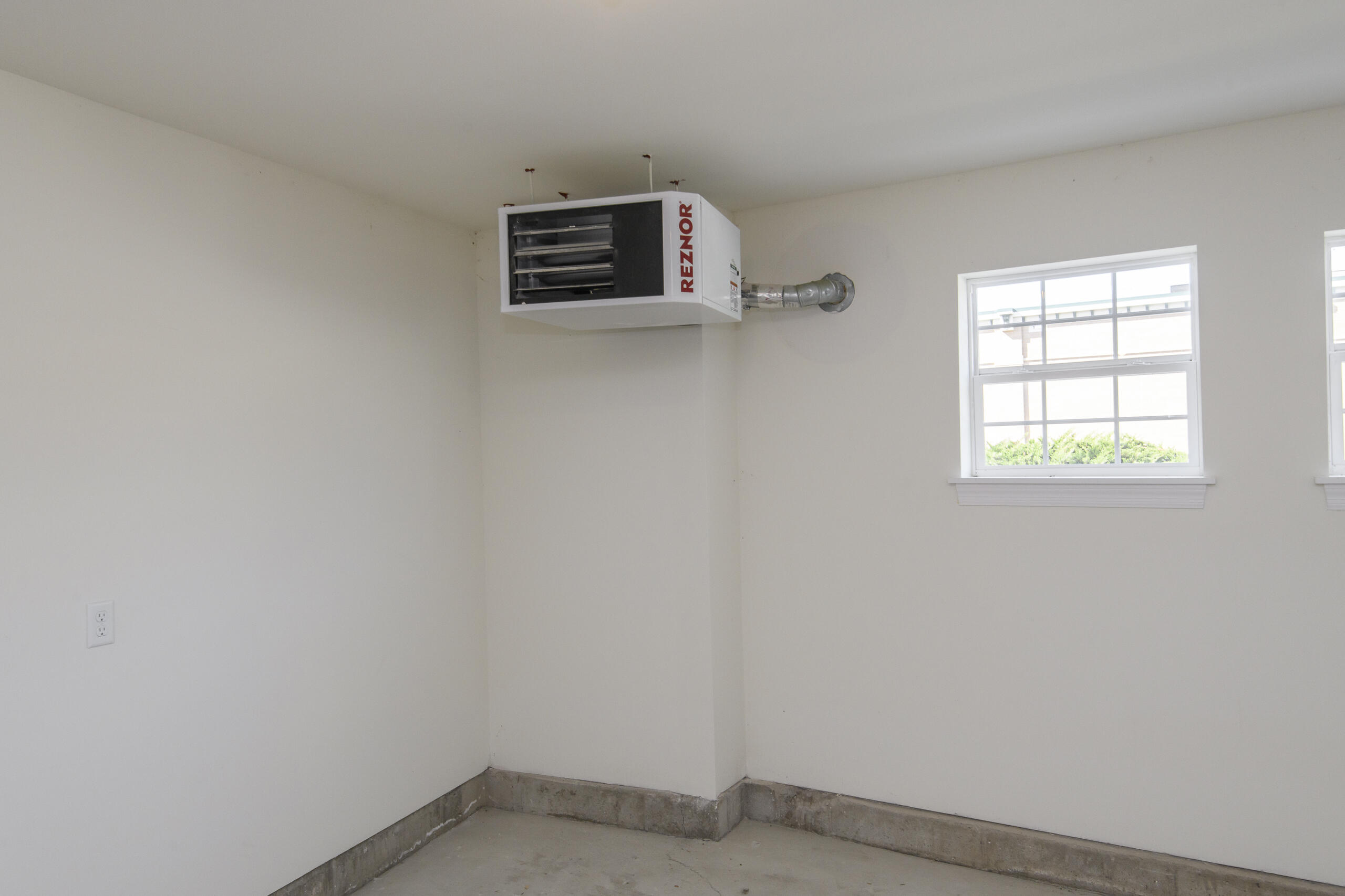 205 Fox Street Mukwonago, WI 53149 - Photo 17 of 51 Heated Garage